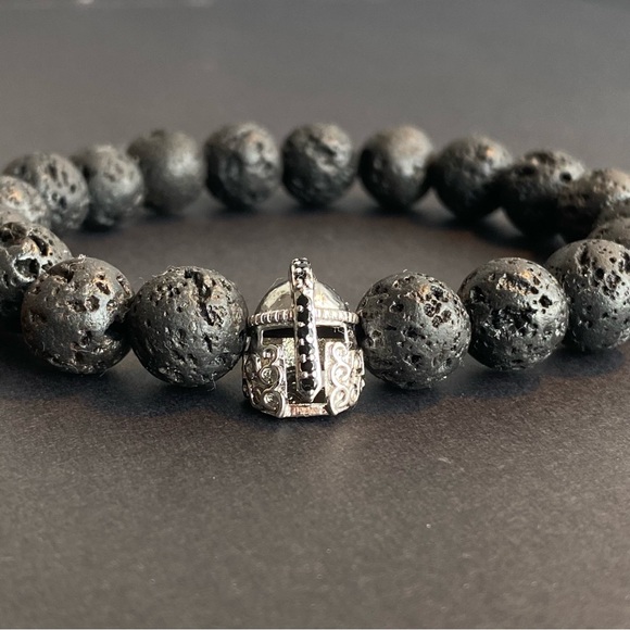 Lava Stone Black Bracelet With Zircon Charm Detailed - Picture 3 of 5